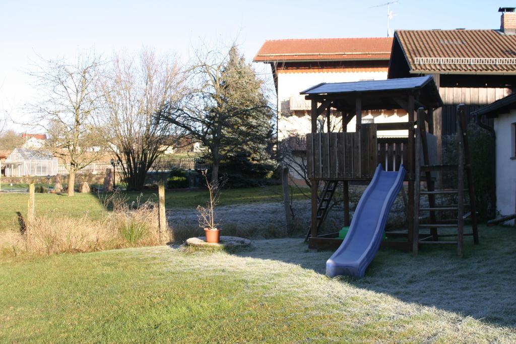 Appartamento Haus Am Treffenbach Waldmünchen Esterno foto